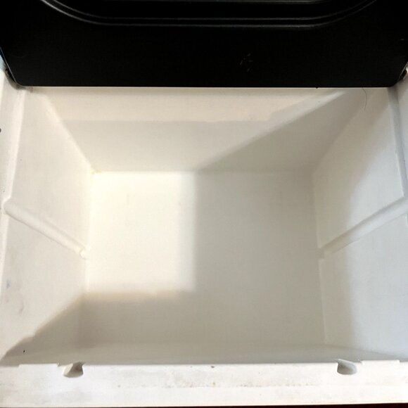 Vintage IGLOO DIE HARD Car Battery Ice Chest 6 Pack Cooler Lunch Box - Picture 10 of 15